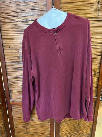 Mens St Johns Bay Maroon Sweater $22