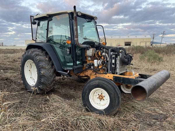 Photo New Holland T5060 Tractor 2010 $10,500