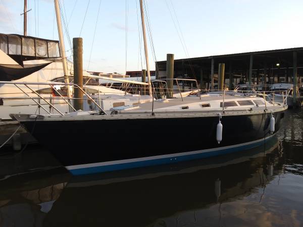 Photo ODay 39 Sailboat $19,985