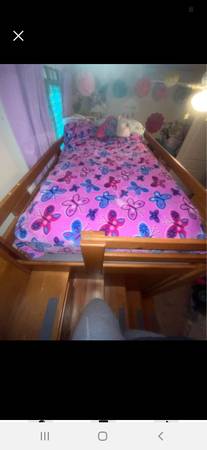 Photo Rooms to go twin over twin bunk beds with staircase drawers mattress i $680