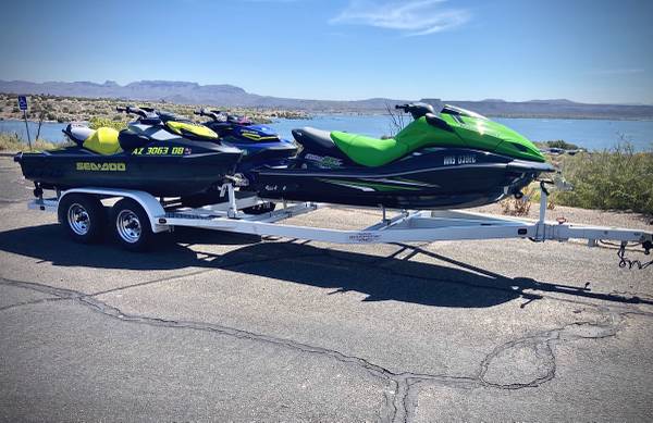 Photo Shadow 3-place jet ski trailer only $6,100