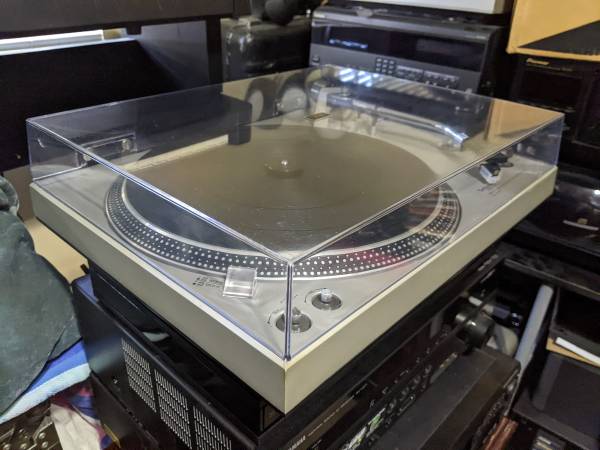 Photo Technics Direct drive turntable excellent condition SL1400 $250.00 $250