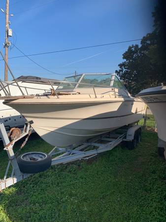 Photo Twin Engine Offshore Fishing Boat - Cobia 24 Caribbean Cuddy Cabin $1,400