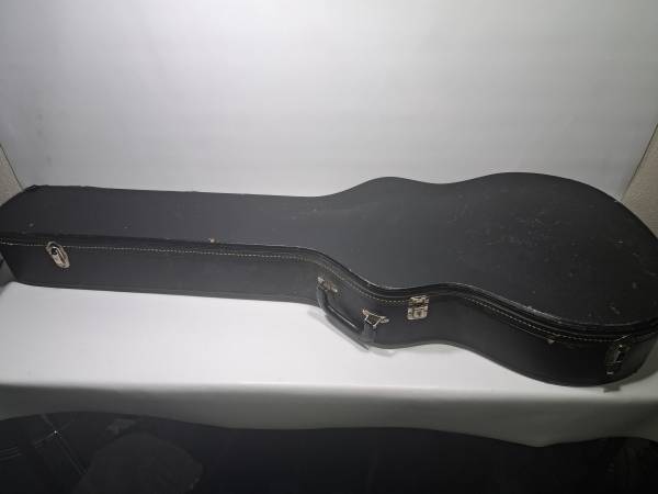 Photo Vintage Victoria Luggage guitar case, Gibson ES-335, Fender Coronado $300