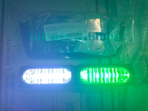 Photo Whelen Avenger AVNS2 Super LED Dash Light Green White Security Police $199