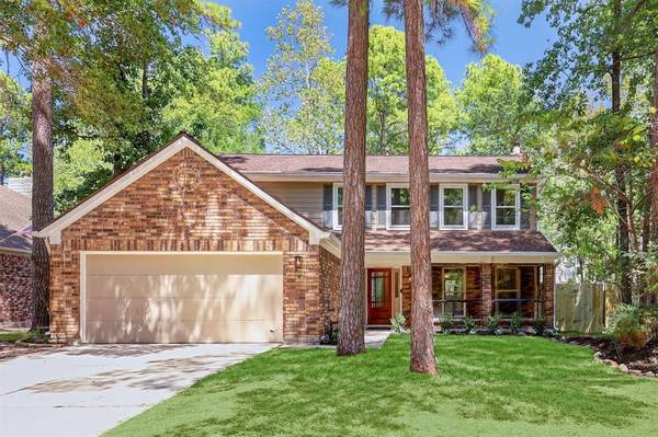 Where the heart is - Home in The Woodlands. 5 Beds, 2 Baths $625,000