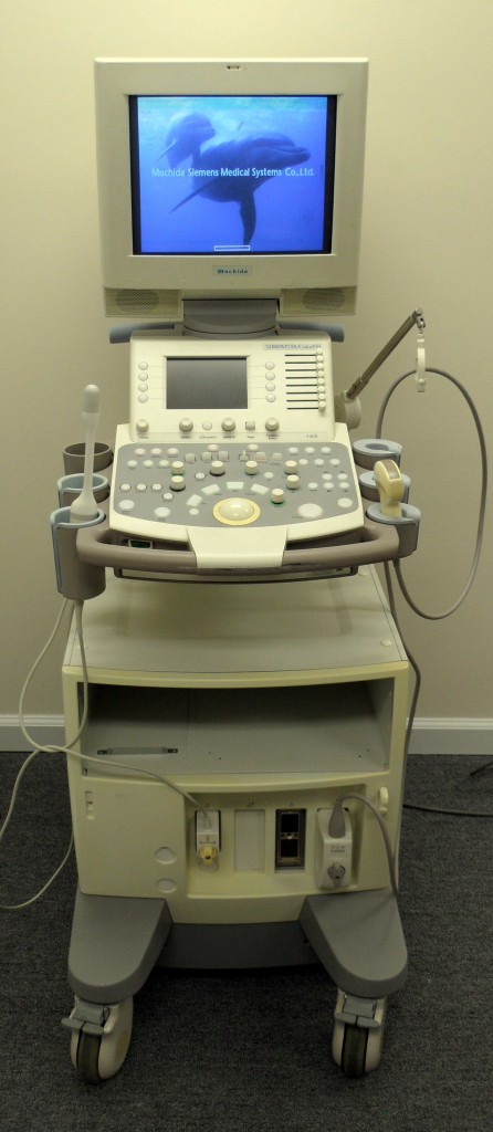 Siemens Mochida SonoVista OB/GYN ultrasound machine with abd + vaginal ...