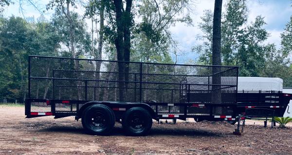 Photo trailer 16 ft long $2,200