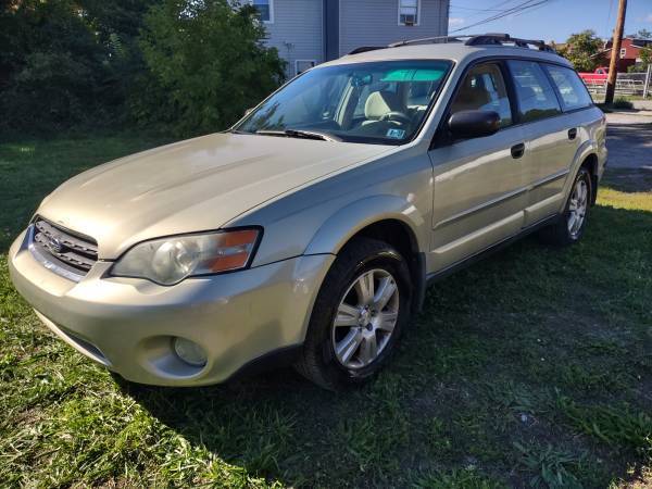 Photo 05 outback awd - garage kept and super quiet, $3,300