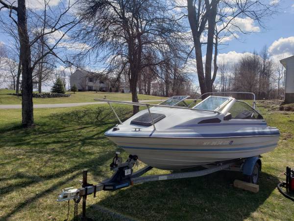 1987 Bayliner with trailer and TITLES $600