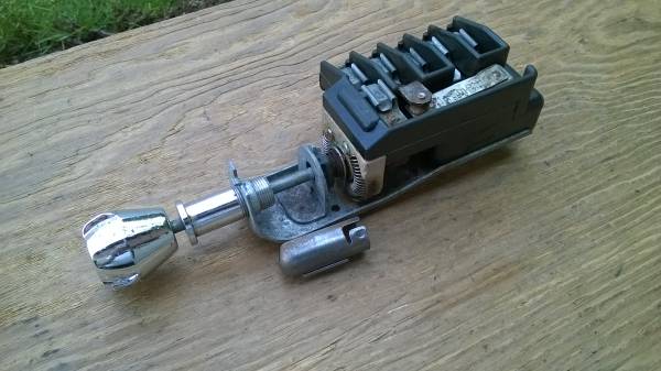 Photo 58 Oldsmobile headlight switch 1995 084 $50