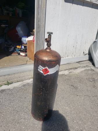 Acetylene B tank $60 | Tools For Sale | Hudson Valley, NY | Shoppok