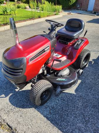 Photo Custom Riding lawn mower lawn tractor with Harley exhaust and custom p $2,000