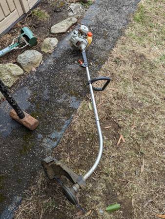 Photo Echo weed trimmer Wacker Drills Gas leaf blower sale chainsaw $40