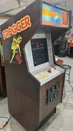 Photo Frogger multigame 60 in 1 Arcade Machine plays Ms PacMan, Donkey Kong $1,650
