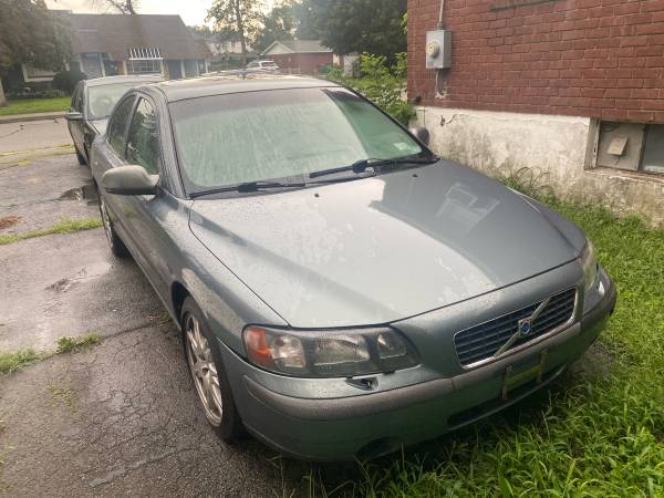 Photo Gorgeous Volvo S60 for sale as a PARTS car $750