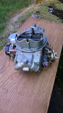 Photo Holley 80508 Carburetor 750 cfm vacuum secondaries $145