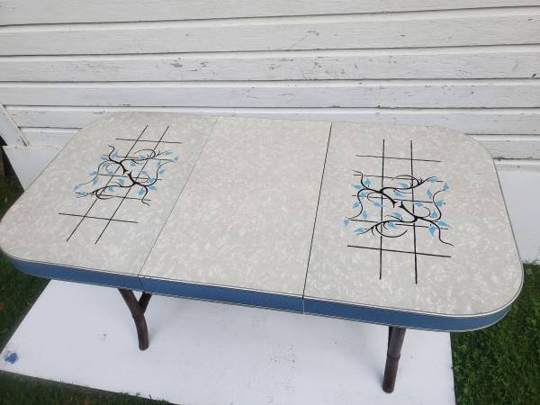 Photo Mid Century Formica Table top only ( no legs) $20