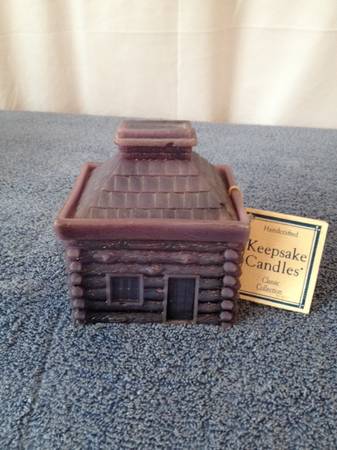 Photo New Handcrafted Keepsake Candle Log Cabin Vanilla Scent $10