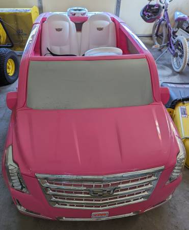 Photo Power Wheels Ride-in Barbie Pink Cadillac Escalade $150