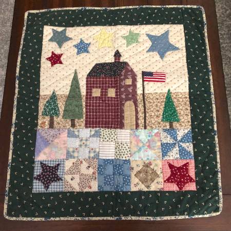 Photo QUILT OLD GLORY FARM $60