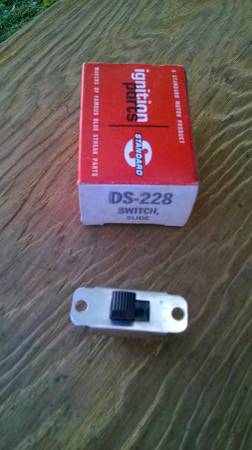 Photo Standard DS-228 on-off slide switch NOS $10