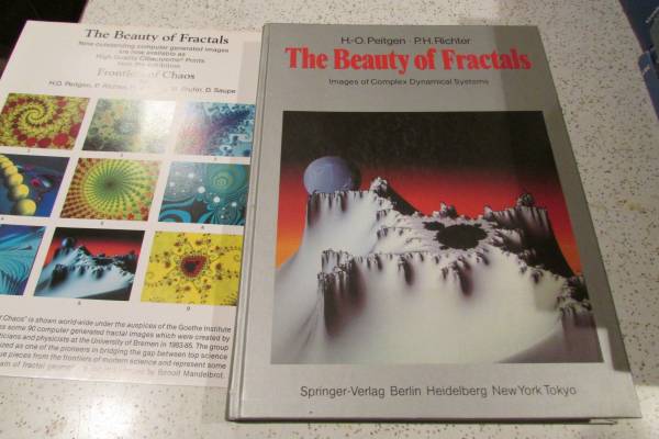 Photo The Beauty of Fractals Images of Complex Dynamical Systems, Hardcover $5