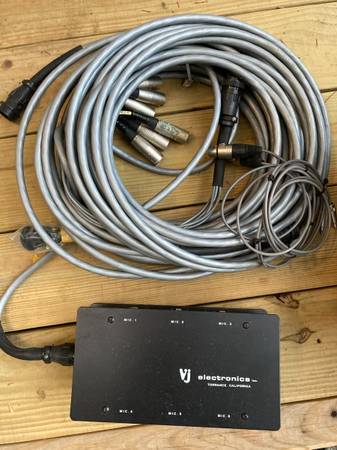 Photo VJ Electronics 6 input 3 pin audio snake box $75