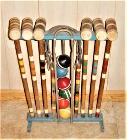 Photo Vintage 1950s-60s Complete Croquet Set wStand for 6 $95