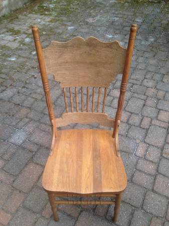Photo Vintage Larkin Carved Pressed Oak High Spindle Back Side Chair $100