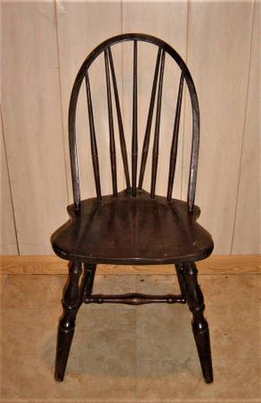 Photo Vintage Windsor Brace Back Dining Side Chair (Nichols  Stone), 3 $55