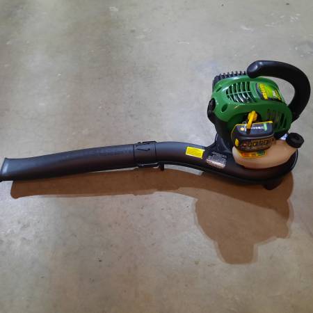 Photo Weed Eater FB25 25cc Gas Blower $100