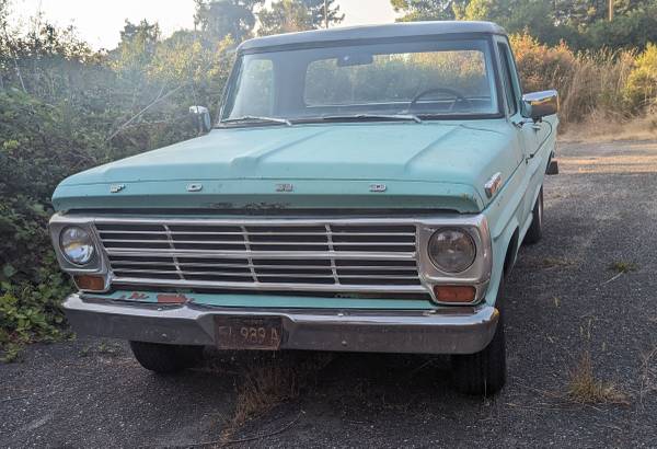 Photo 1968 Ford F100 Truck, 240 6 cylinder, Granny 4-Speed Transmission $2,300