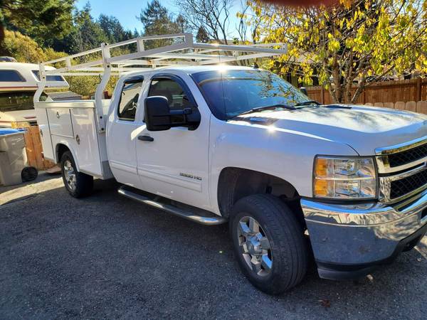 Photo 2012 Chevrolet 3500 HD - $34,000 (fortuna)