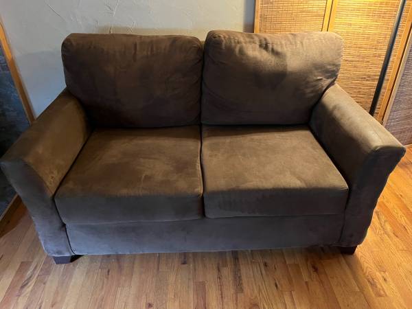 Photo 2 seat sofa $200