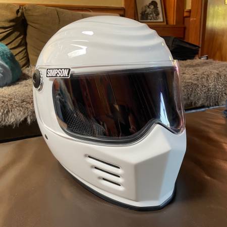 Photo Simpson Outlaw Bandit Helmet $350