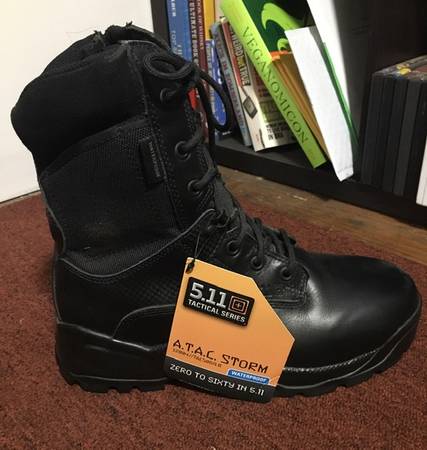 Photo Five Eleven A.T.A.C. Boots New $90