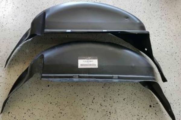 Photo NEW OEM FORD 2015 - 2020 F150 REAR WHEEL WELL LINERS FL3Z-9927886-D With Mountin $80