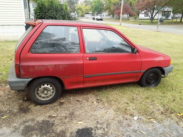 Photo 1990 Ford Festiva complete parts car with Spoiler fits Ford Festiva. $800