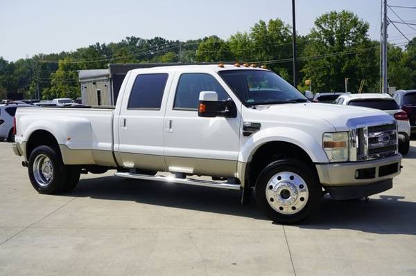 Photo 2008 Ford Super Duty F-450 DRW King Ranch with $27,997