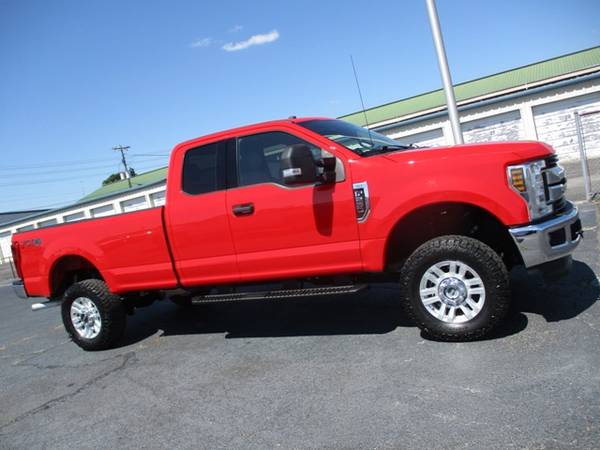 Photo 2019 Ford F250 XLT Fx4 Extended Cab 4wd Long Bed Back Up Camera - $32,900 (Mid TN)