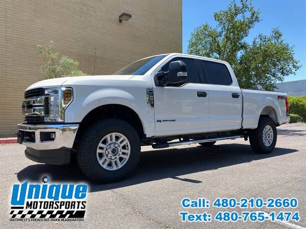 Photo 2018 FORD F-250 F250 F 250 SUPERDUTY XLT CREW 4X4  UNIQUE TRUCKS - $59,995 (DELIVERED RIGHT TO YOU NO OBLIGATION)