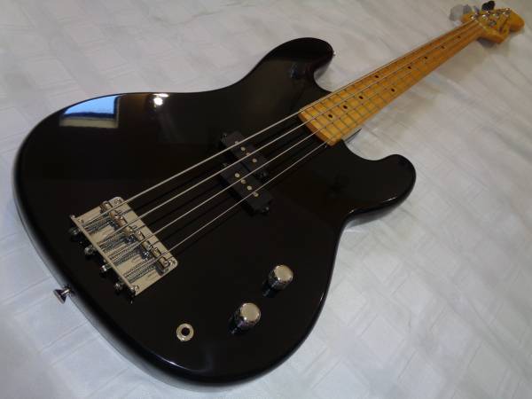 Photo Vintage 1989 Squier Precision Bass II $450 $450