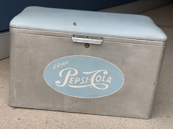 Photo 1950s Aluminum PEPSI COOLER wRARE BLUE PADDED VINYL LID. ONLY 1 wlid $150
