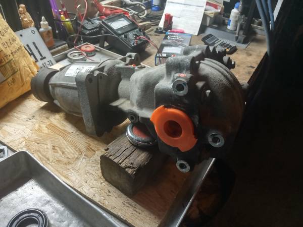 2015 Ford edge rear differential for sale good condition $600 | Auto