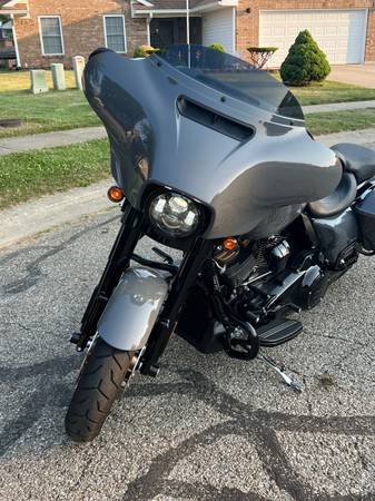 Photo 2022 Harley Street Glide ST $26,500