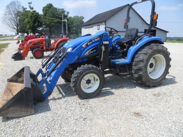 Boomer New Holland TC 35A Diesel 4X4 Tractor w/NH 250 TL QA Loader ...