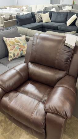Brand New Power Recliners $1,200