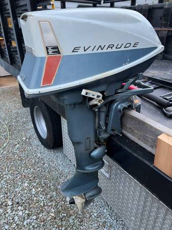 Photo Evinrude 10HP Sportwin outboard boat engine $400
