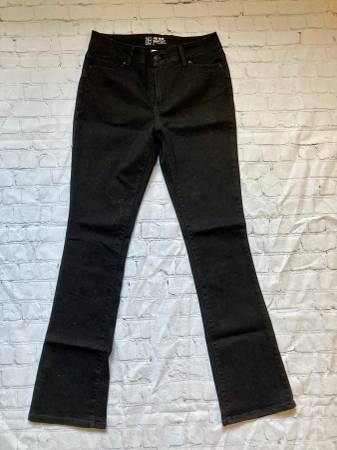 Photo Womens No Boundaries NOBO Black Jeans, Size 11, Excellent $15